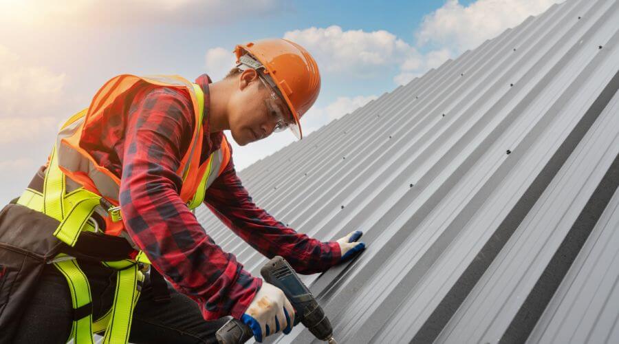 Professional residential roofers in La Salle, MN